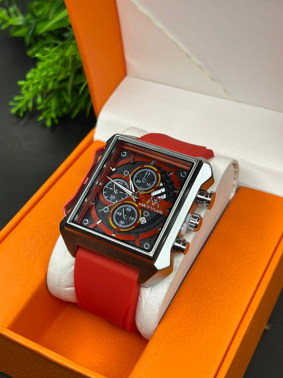 MATURI SQUARE DIAL ANALOG WATCH