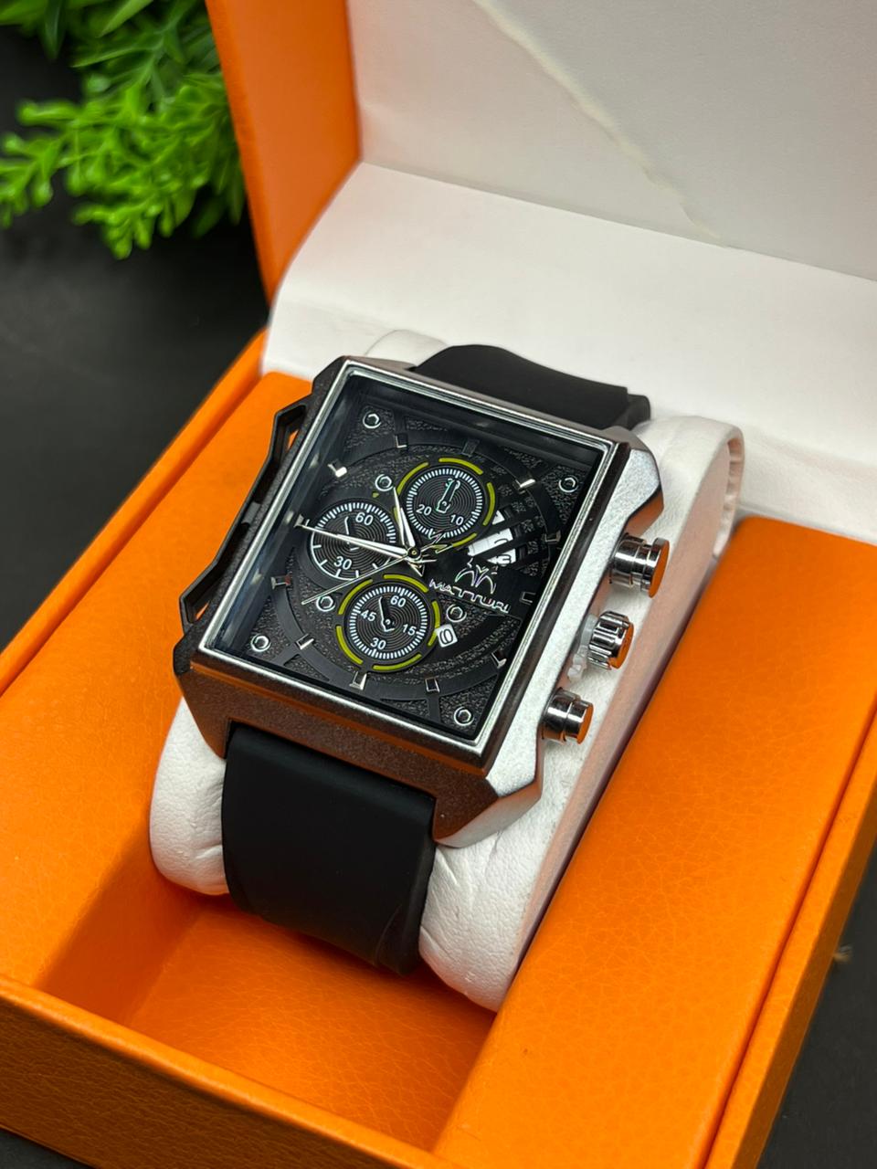 MATURI SQUARE DIAL ANALOG WATCH
